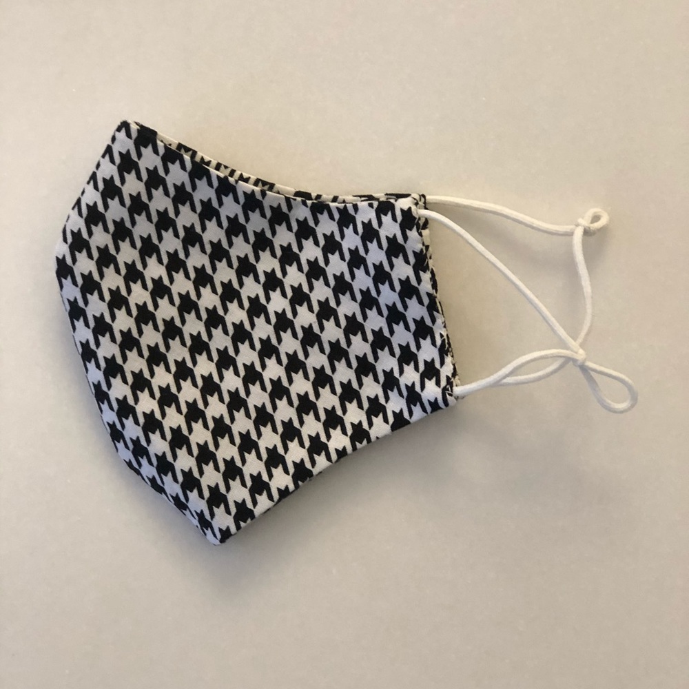 New houndstooth mask